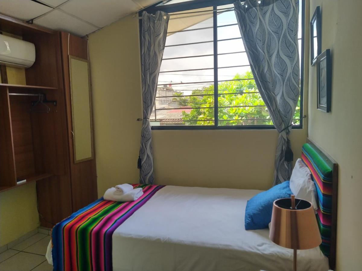 Hotel Antiguo Antiguo Cuscatlán Kültér fotó