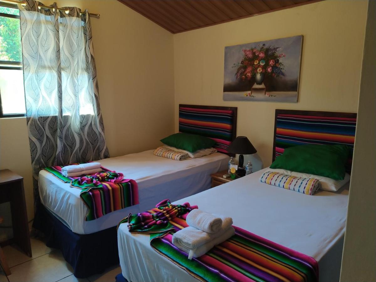 Hotel Antiguo Antiguo Cuscatlán Kültér fotó