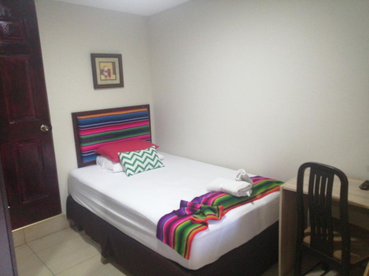 Hotel Antiguo Antiguo Cuscatlán Kültér fotó
