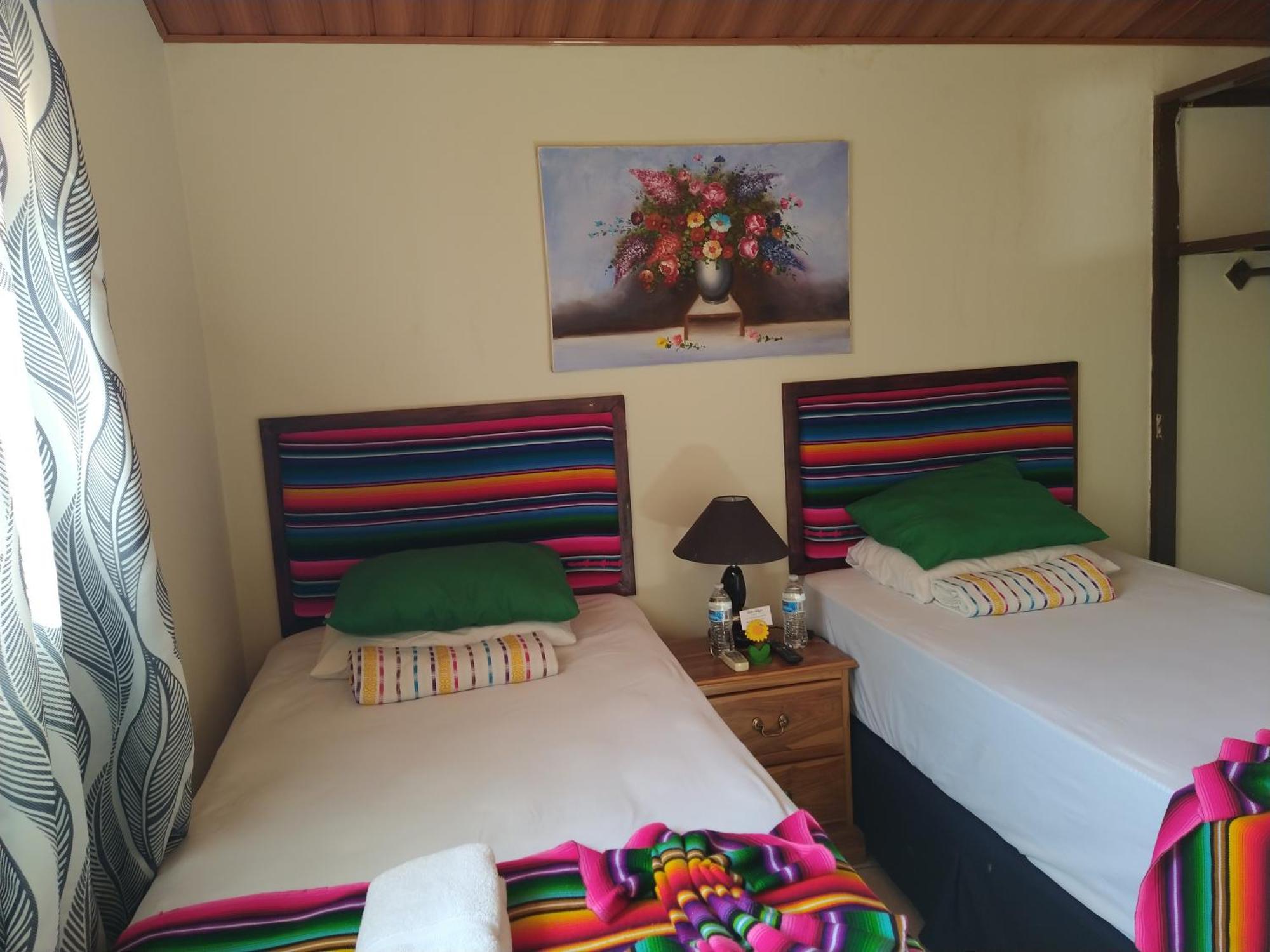 Hotel Antiguo Antiguo Cuscatlán Szoba fotó