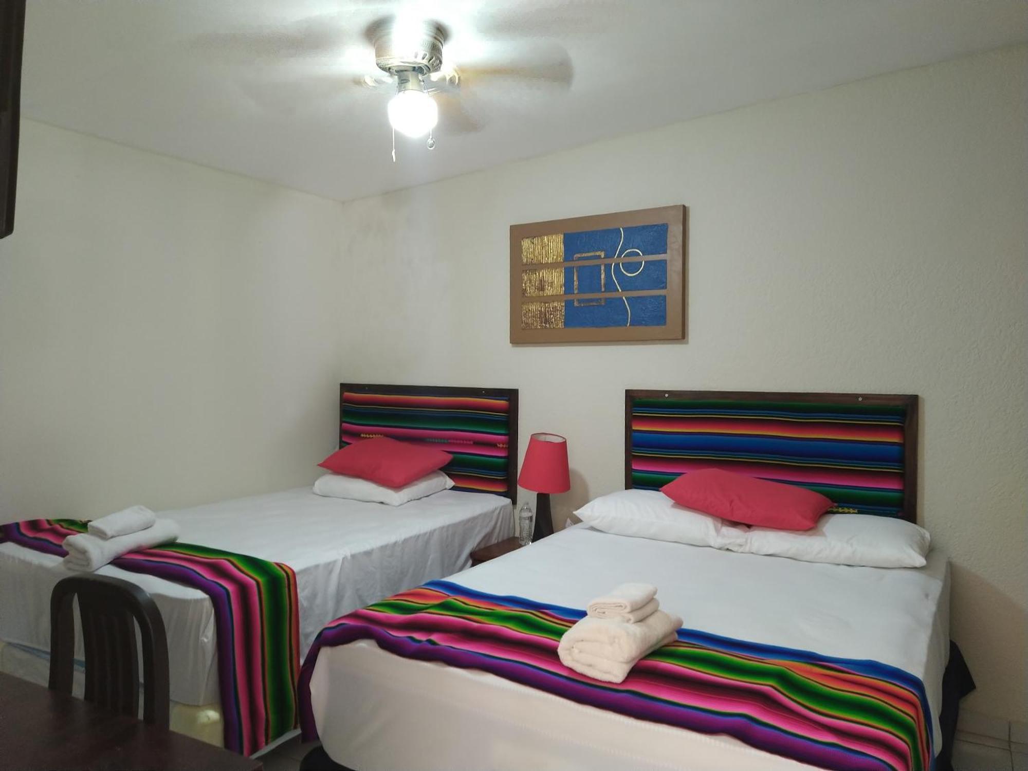 Hotel Antiguo Antiguo Cuscatlán Szoba fotó