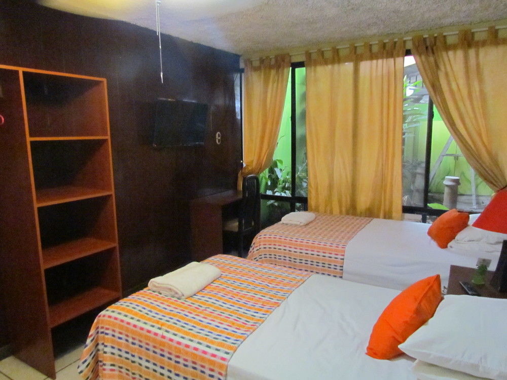 Hotel Antiguo Antiguo Cuscatlán Kültér fotó